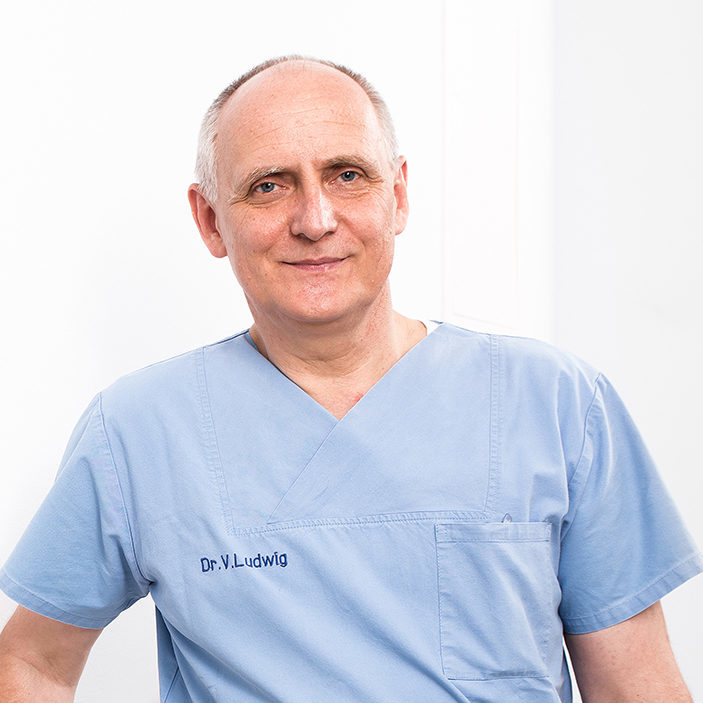 Dr. Volker Ludwig: Zahnärzte in Fürth
