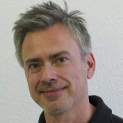  Bernd T.  Melde: Zahnarzt in Schweinfurt