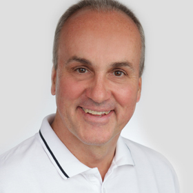 Dr. med. dent. Tobias  Wieser: Zahnarzt in Königsbrunn